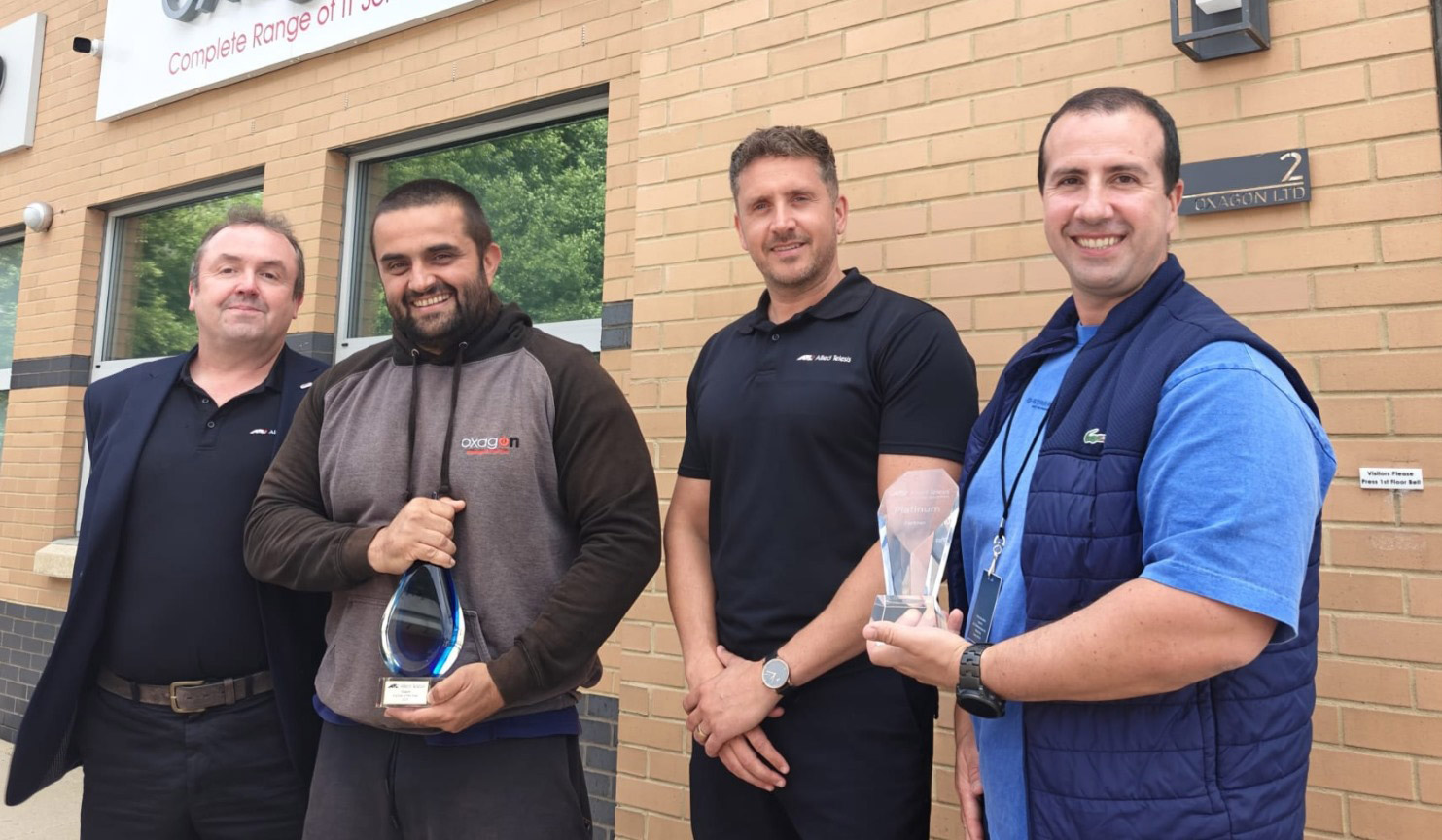 Exciting News: OXAGON LTD Achieves Platinum Partner Status with Allied Telesis!